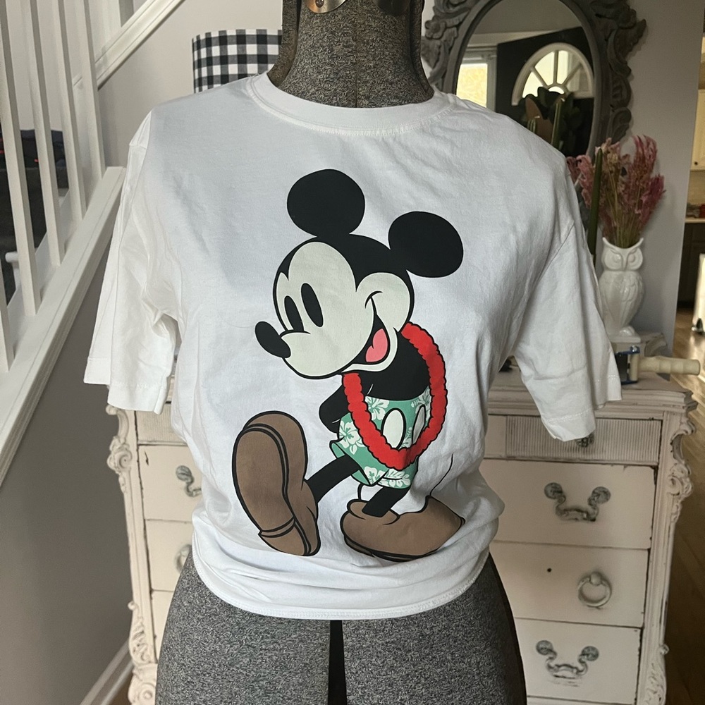 Zara Unisex Small Short Sleeve Tee Hula Mickey
